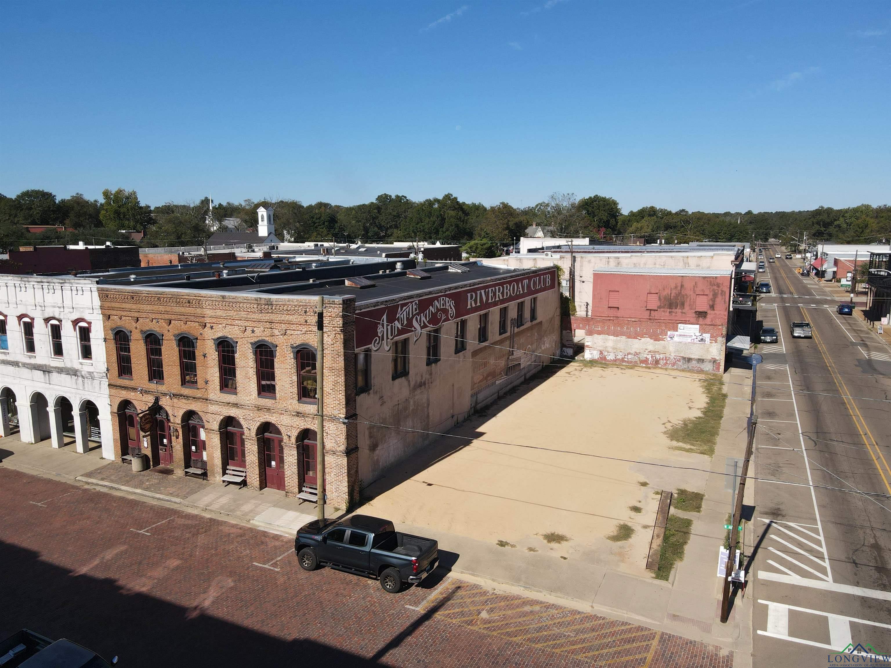 Image 2: Drone / aerial view, Aerial View