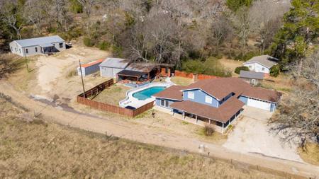 38 County Road 2220
