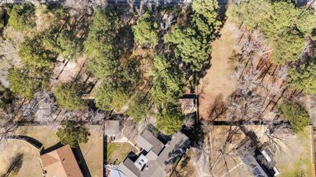 26 Ramblewood Dr.