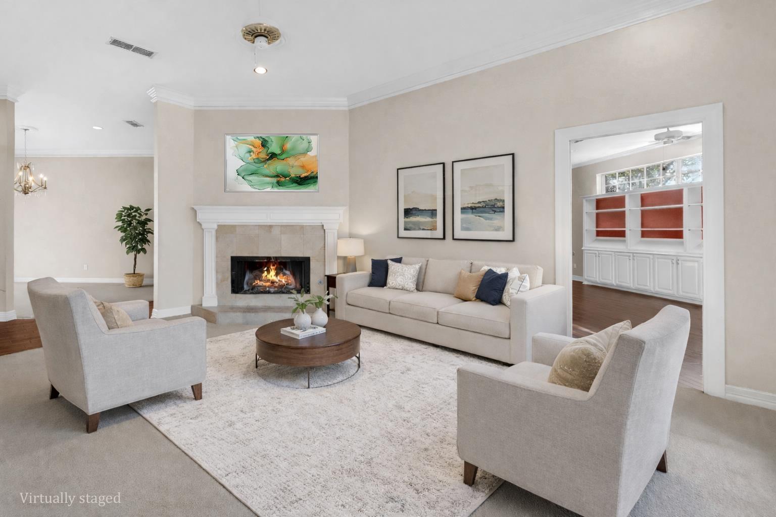 Image 2: Living Room