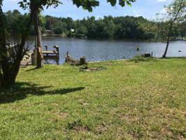 19 LONG GLADE LAKE