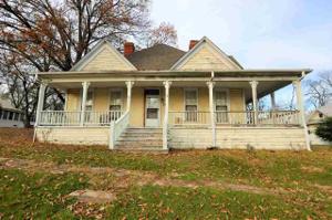 104 W Gilmer St