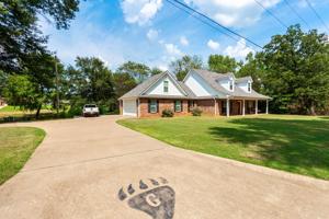 2104 Pecan Street