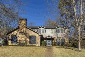1307 Wisteria