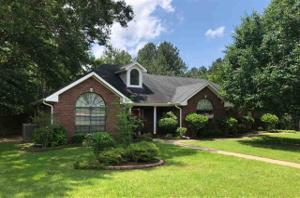 3600 Woodview LN