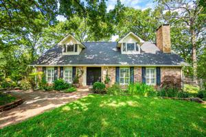 3507 Forest Ln