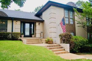 1202 Ridgeview Lane