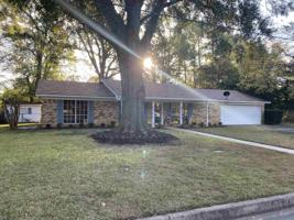1802 Beth Dr