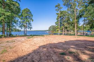 4139 Lakeshore Drive