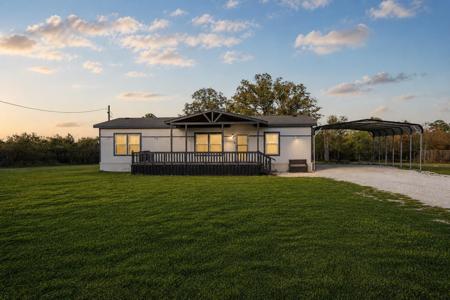 1255 Raintree Lakes Cir