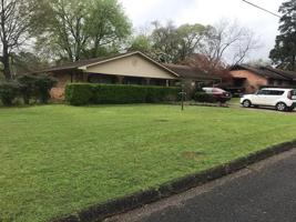 2203 Pinecrest
