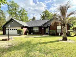 208 CHRYSTAL LN