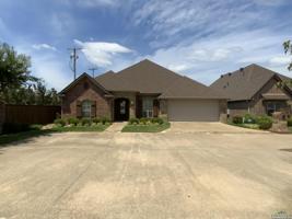 1006 Chateau Ct