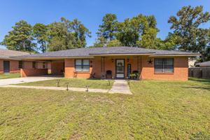 123 E Hoyt Drive
