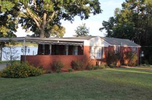 1620 W. Lake Drive