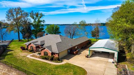 330 Southshore Dr.