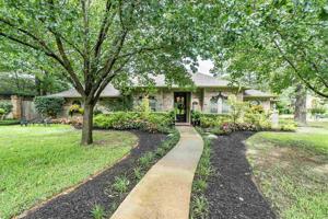 1400 Sleepy Hollow Lane