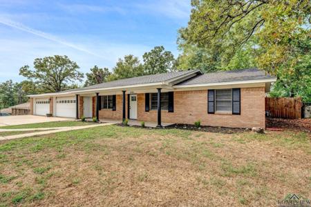 1705 Pineridge