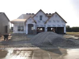 1211 Fienup Lake - 1.5 Story Drive
