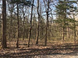 6 Hickory Hill Drive