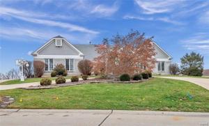 2014 Waters Edge Court