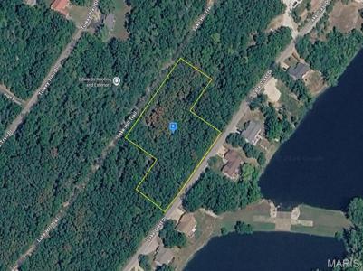 10328 Lake Hill