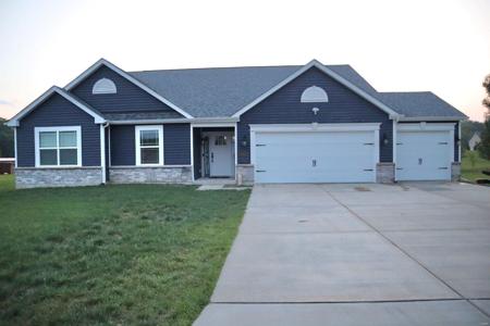 10862 Magnolia