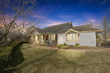 2326 Claymoor