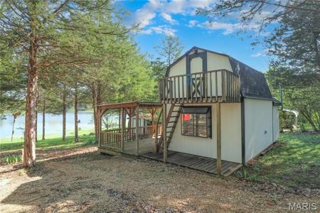 6717 B Lakeshore