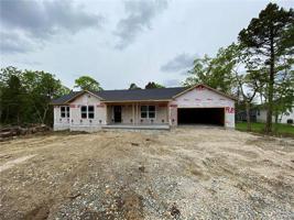 805 Charmaine Drive
