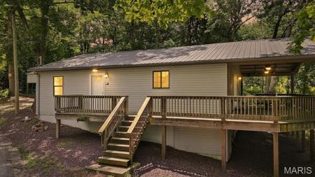 74 Circle Dr