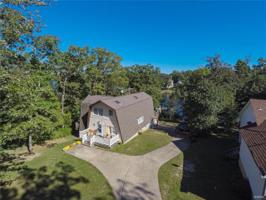 315 W Lakeview