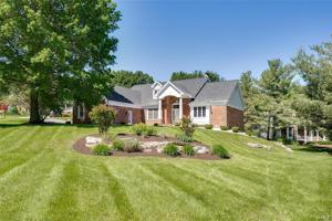 7 Forest Park Circle