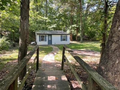 2301 Lakeshore