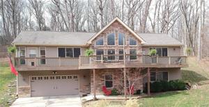 2025 Moat Lane