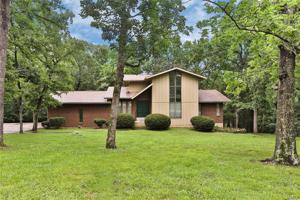 13638 Lakewood Drive