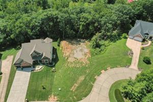 1460 Lake Knoll Drive