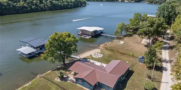 26047 Indian Creek