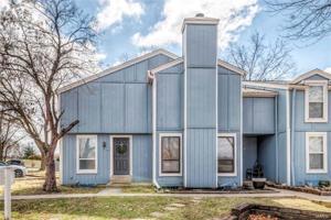 11 Lantern Ln