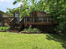 1774 Lakeshore  Lot 1106 & Pt 1107
