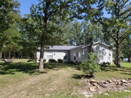 10049 Meadowlark