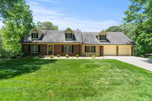 1321 Kenwood Drive