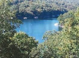 1775 S Lake Sherwood
