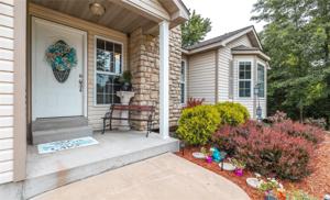 1704 Lakeshore