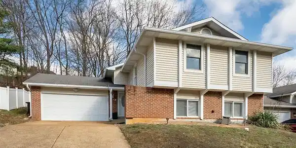 537 Treetop Village