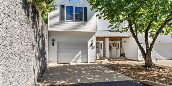 31 Bluff Ridge