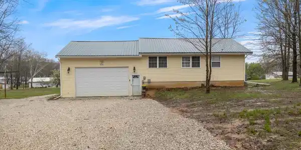 34441 Hickory Hills