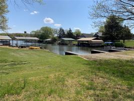 1674 Lakeshore