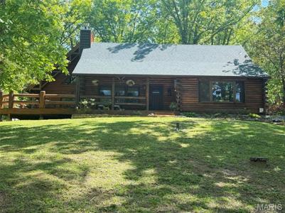 6482 Lakeshore