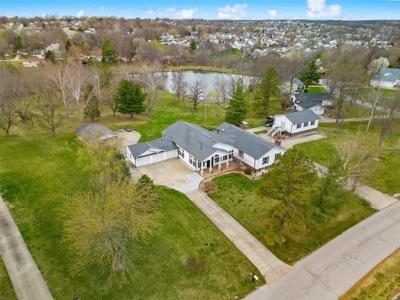 413 Beaver Lake